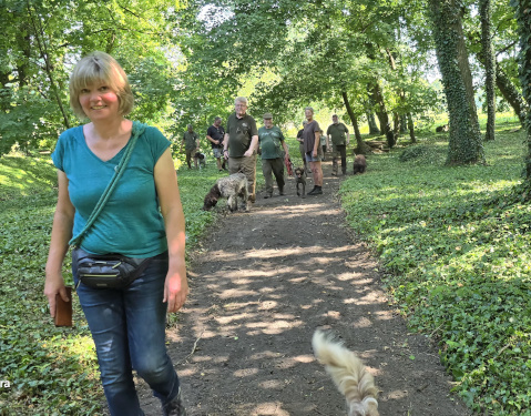 Reviergang durch die Parkanlagen des Schloßes und Gutshofes mit der Revierführung Herma